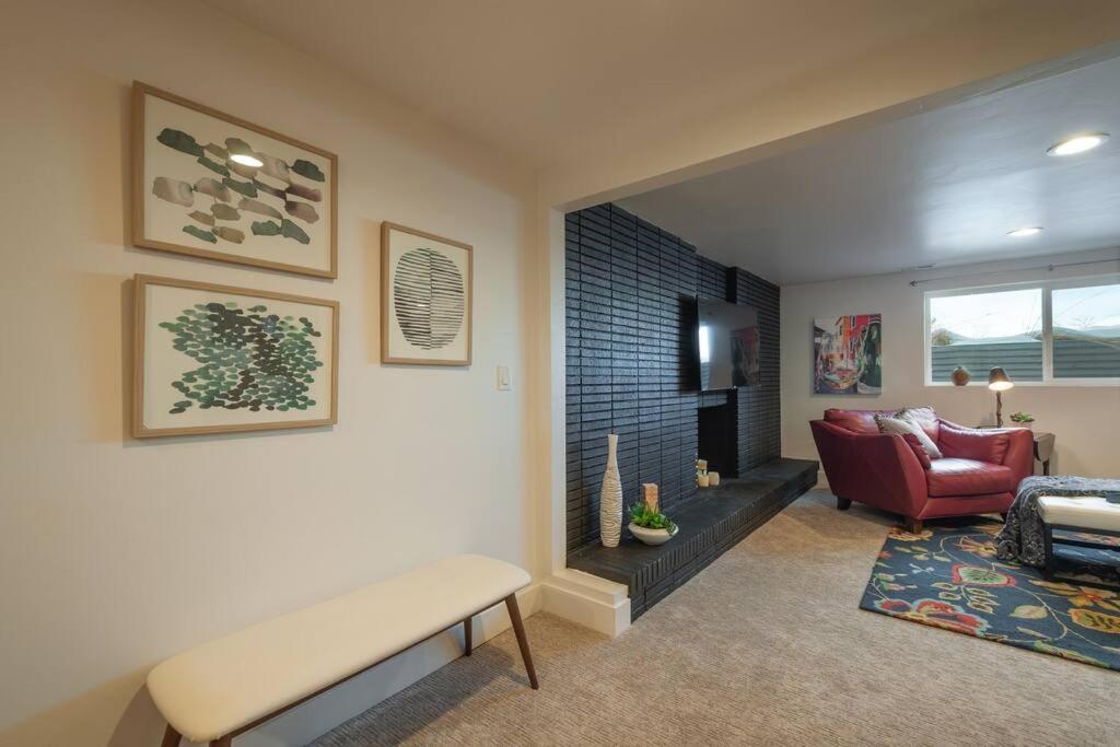 Modern Apartment Close To Freeway! Солт-Лейк-Сити Экстерьер фото